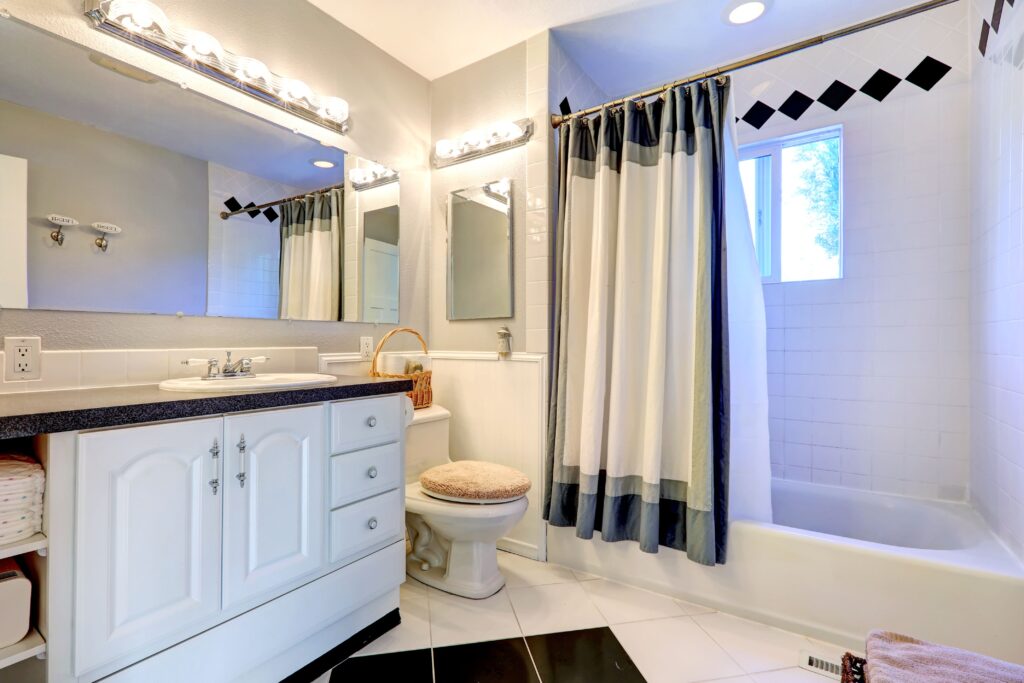 7 Simple and Effective Tips for a Quick Bathroom Refresh