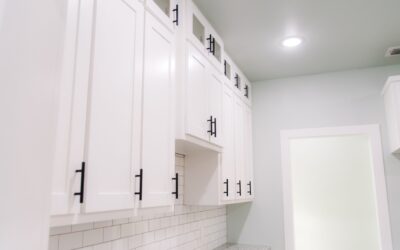 Expert Tips for Refinishing Kitchen Cabinets
