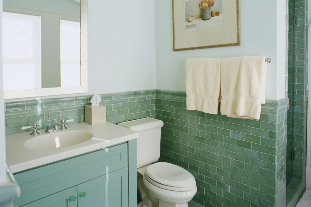 Understanding the Average Bathroom Remodel Cost Budgeting Tips