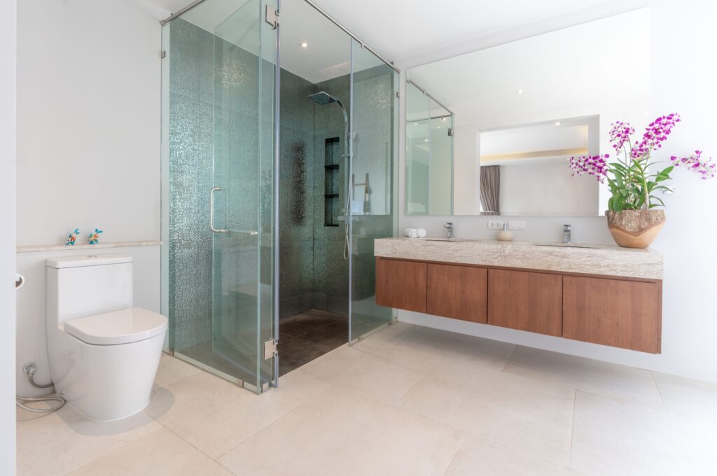Walk-In Shower Contractors Your Key to a Chic, Accessible Bath