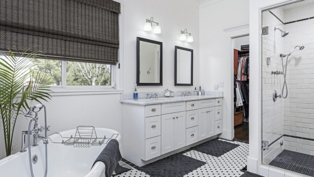 Modern Elegance Top Bathroom Remodel Designs for a Luxurious Feel