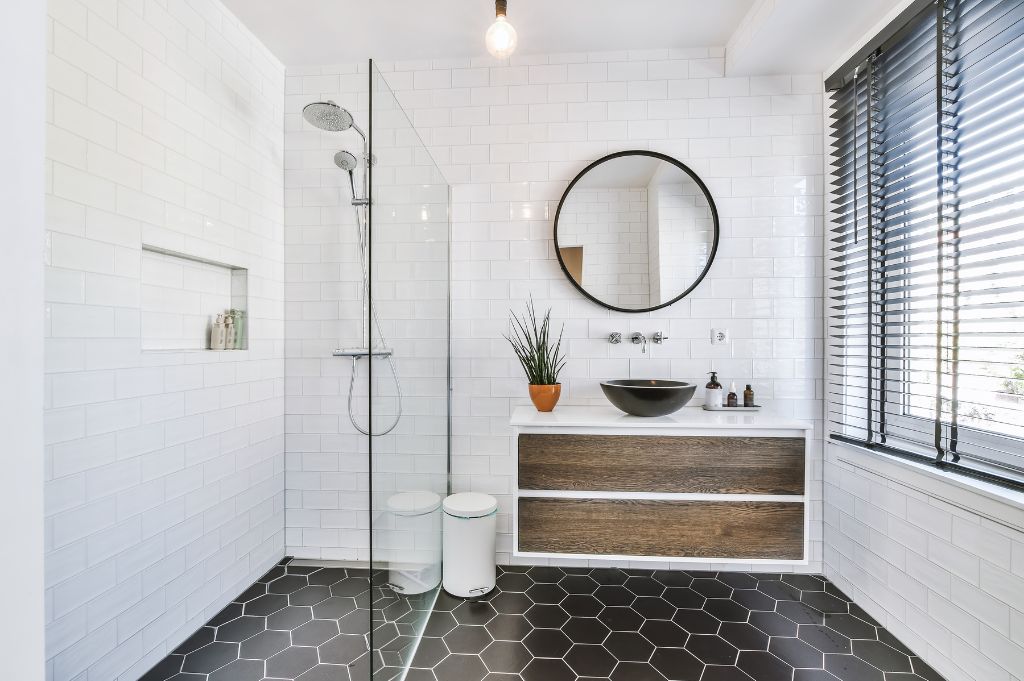 Remodeled Shower Room On A Budget | 5 Ideas To Transform Your Space