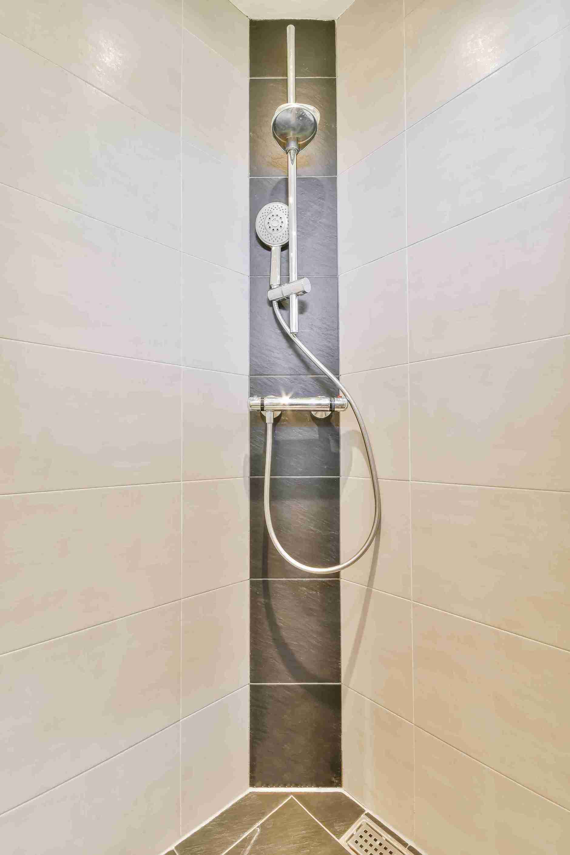 bathroom shower plumbing fixtures